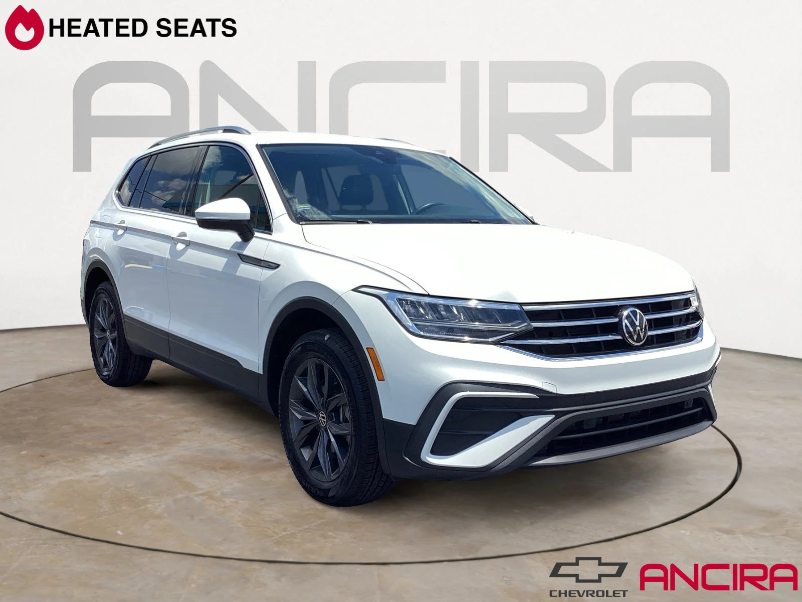 2024 Volkswagen Tiguan 2.0T SE's photo