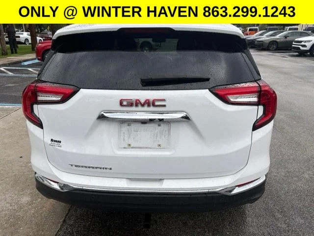 Used 2023 White GMC SLT image 5