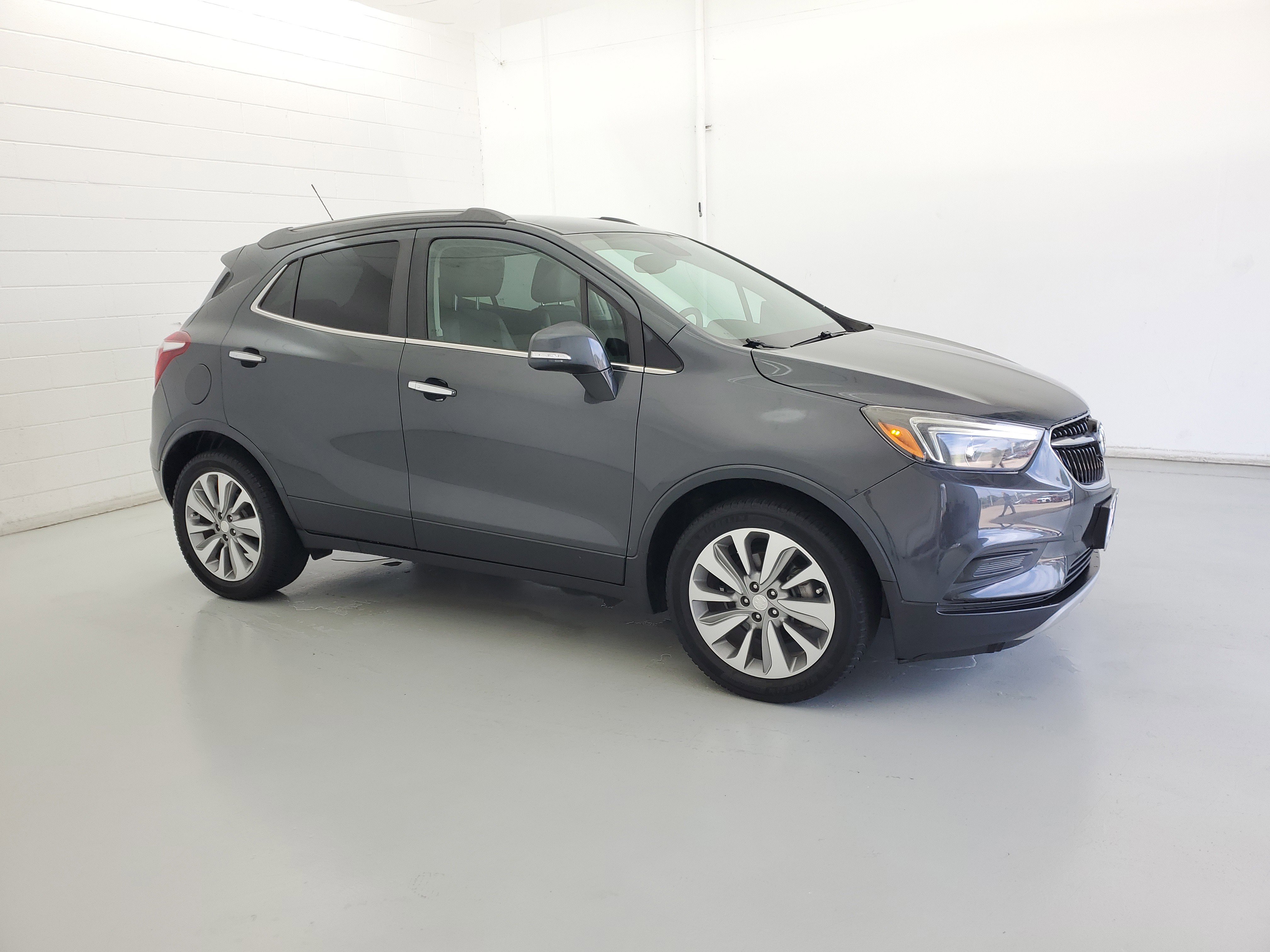 Used 2018 Graphite Gray Metallic Buick Preferred image 4