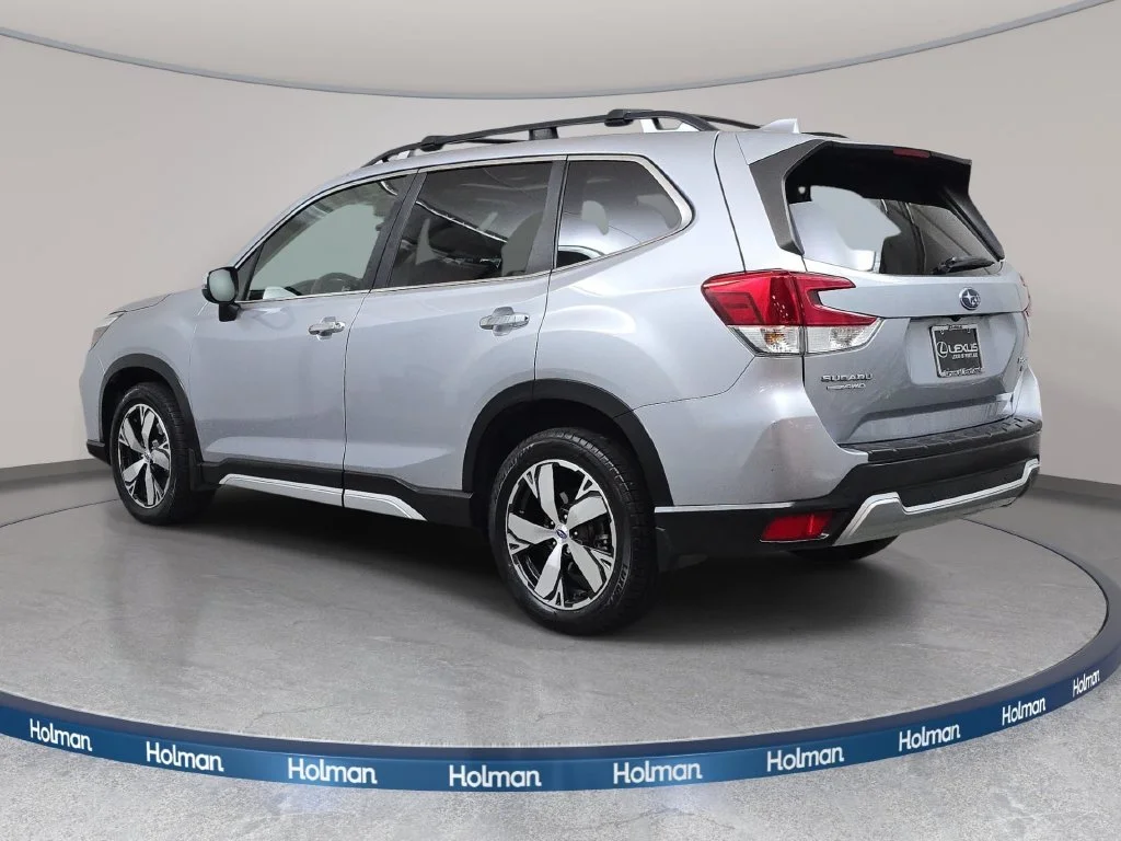 Used 2019 Silver Subaru Touring image 8