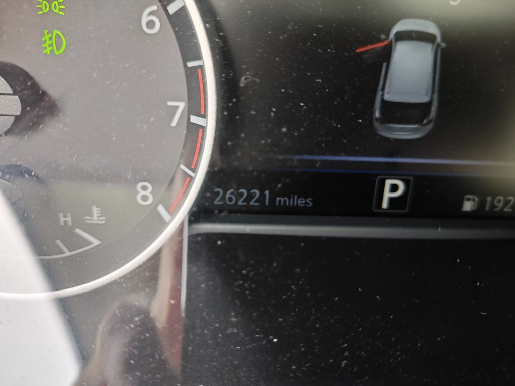 Used 2024 Black Nissan Platinum image 19