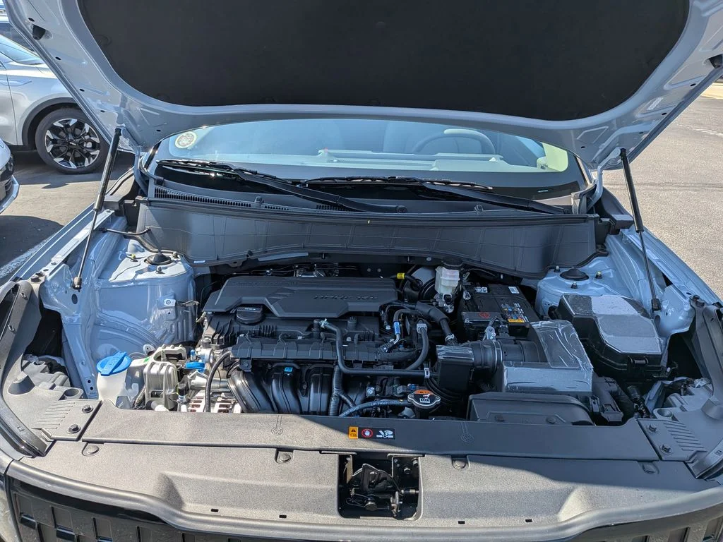 New 2027 Pale Gray Kia S image 9