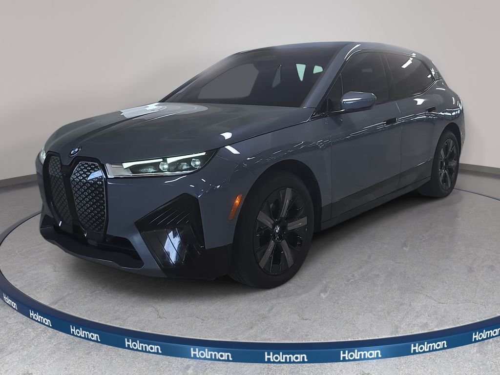 2025 BMW iX xDrive50's photo