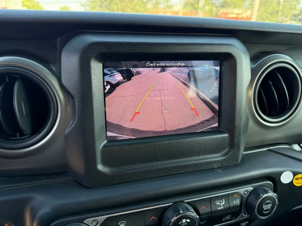 Used 2018 Black Jeep Unlimited Sport S image 20