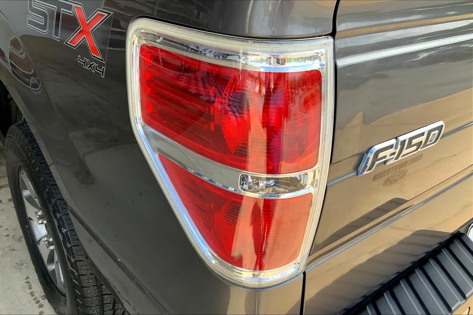 Used 2014 Sterling Gray Metallic Ford STX image 30