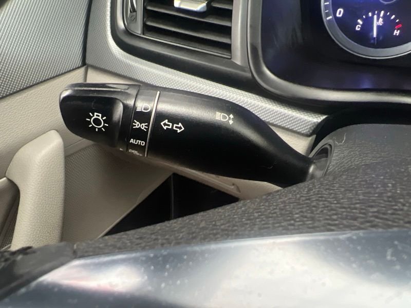 Used 2018 Blue Hyundai SEL+ image 20
