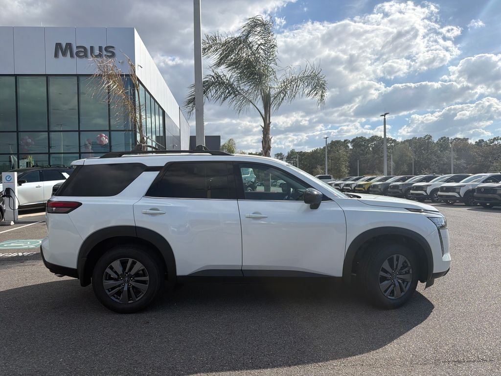 New 2026 Nissan Pathfinder SV 4D Sport Utility