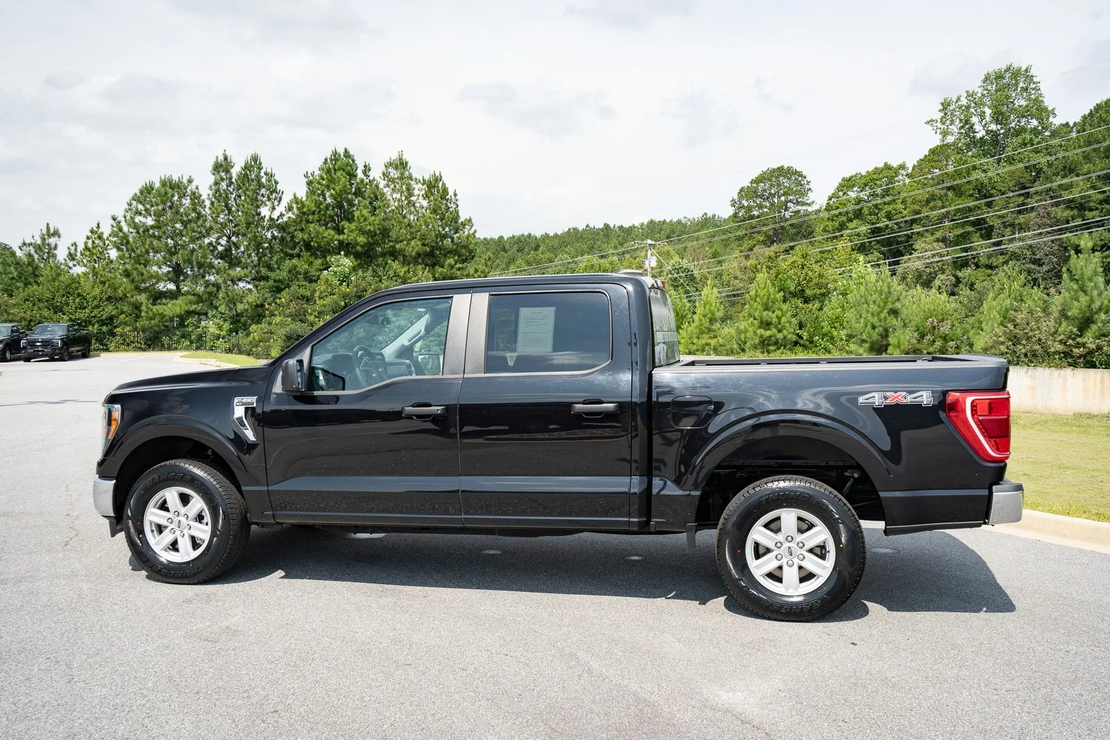 Used 2023  Ford XLT image 7