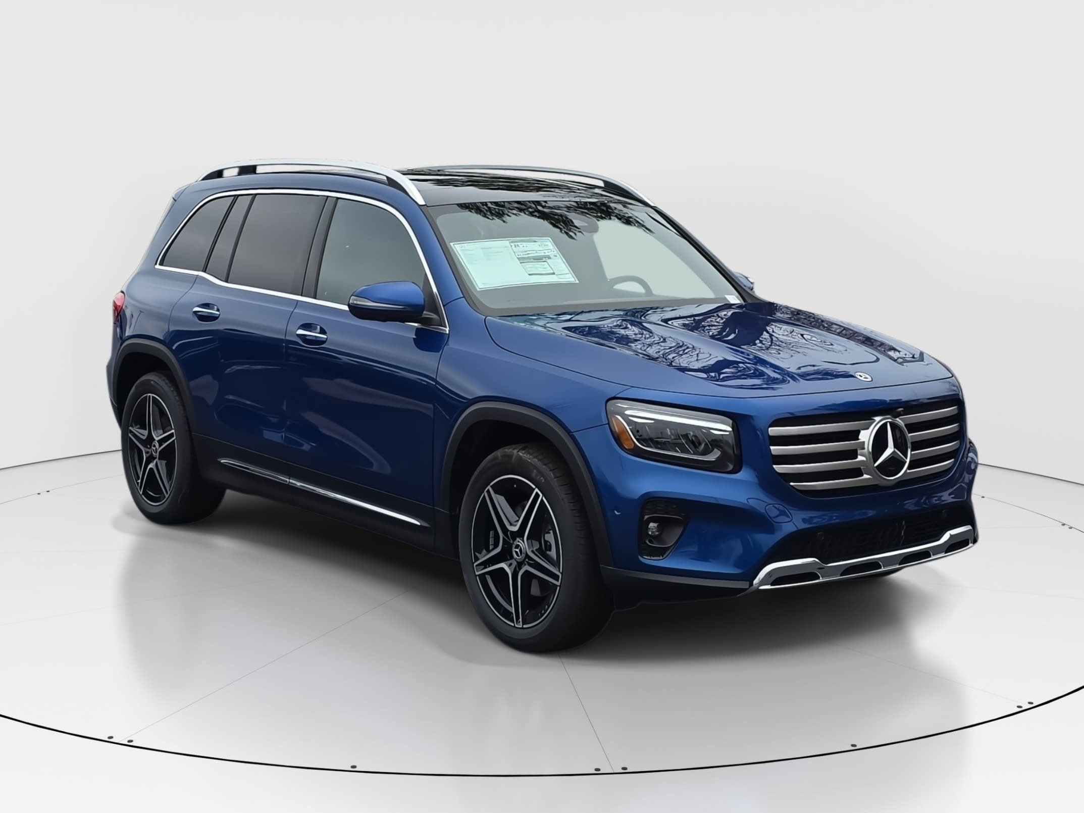 New 2026 Starling Blue Metallic Mercedes-Benz GLB250 image 3