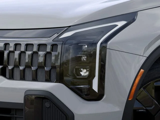 New 2027 Gray Kia X-Line image 10