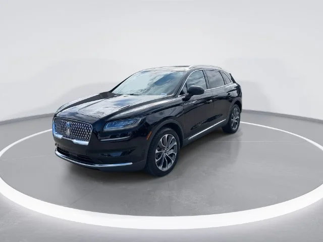 Used 2023 Black Lincoln Reserve image 3