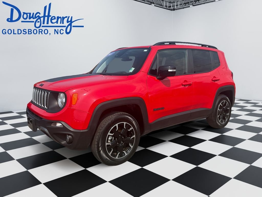Used 2023 Red Jeep Latitude image 1