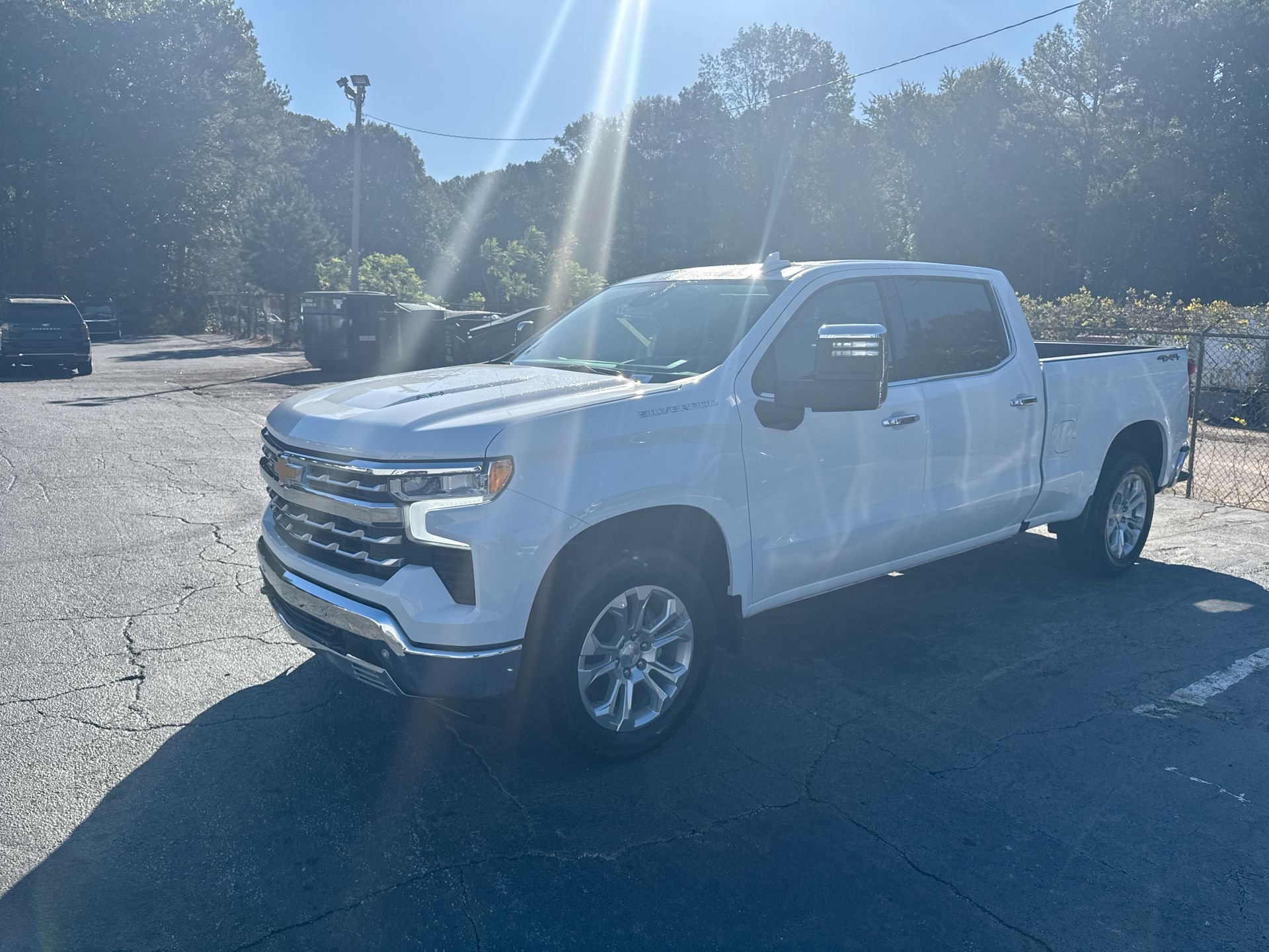2025 Chevrolet Silverado 1500 LTZ - Photo 32
