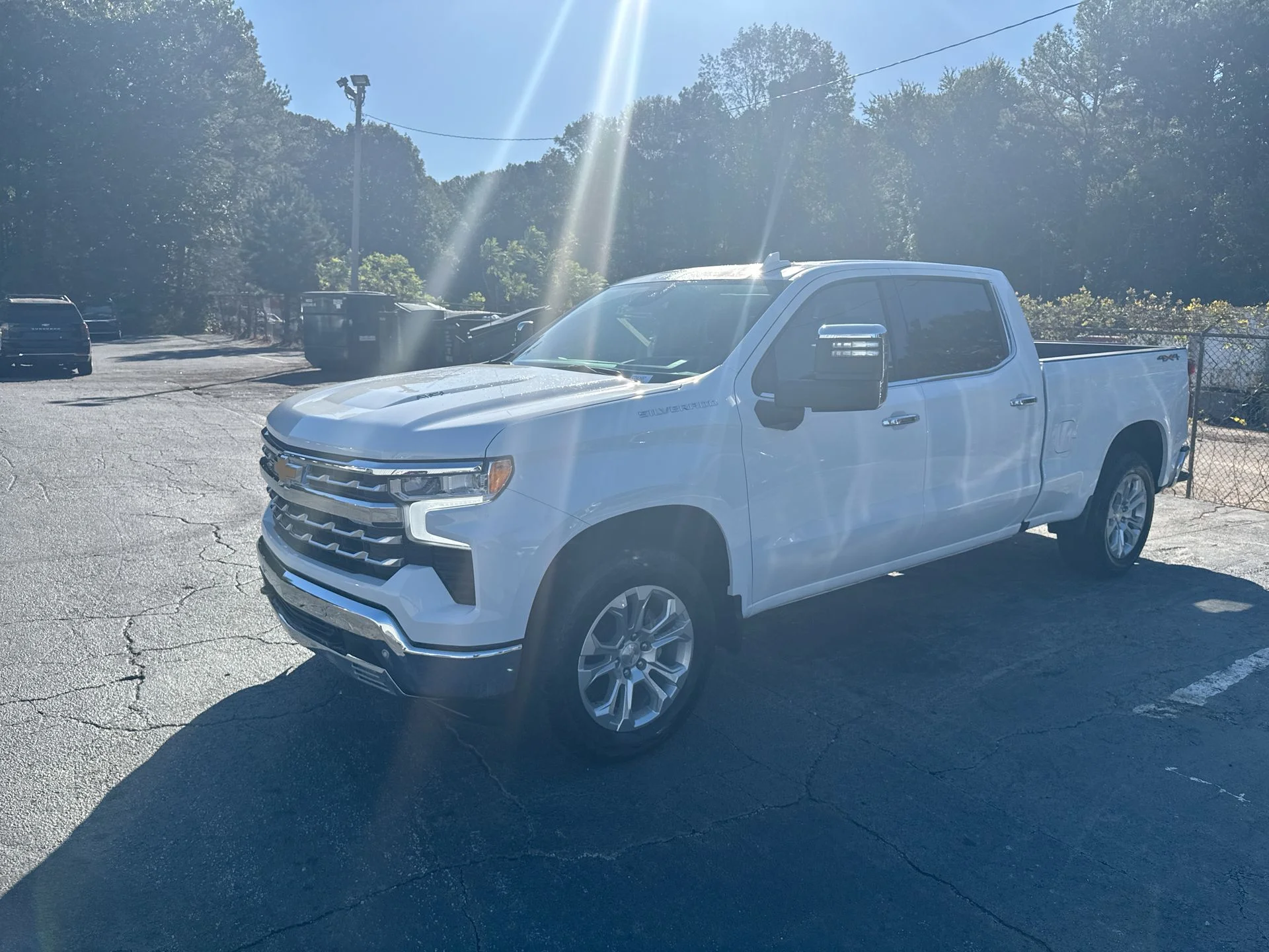 2025 Chevrolet Silverado 1500 LTZ - Photo 33