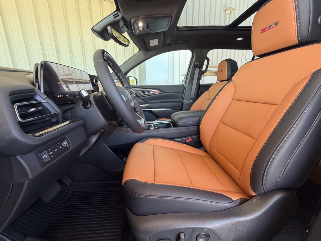 2027 Chevrolet Traverse Z71 - Photo 17