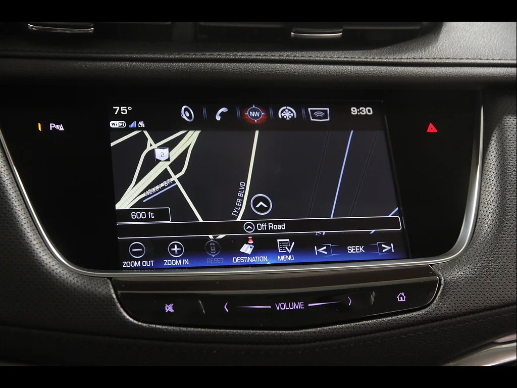 Used 2019 Stellar Black Metallic Cadillac Luxury image 12