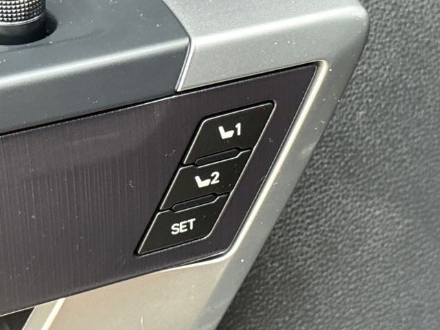 Used 2022 Gray Toyota Platinum image 22