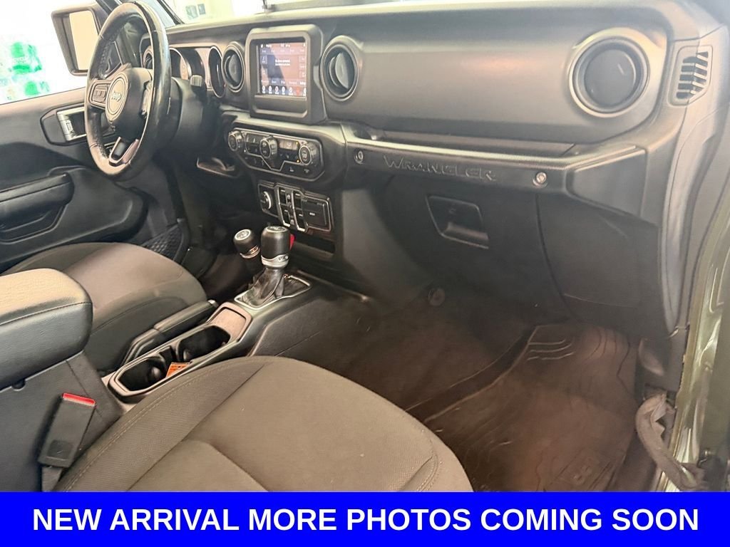 Used 2022 Green Jeep Unlimited Sport S image 15