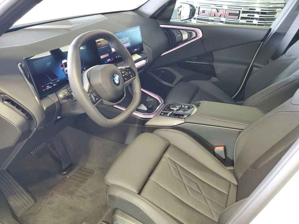 Used 2026 Alpine White BMW 30 xDrive image 15