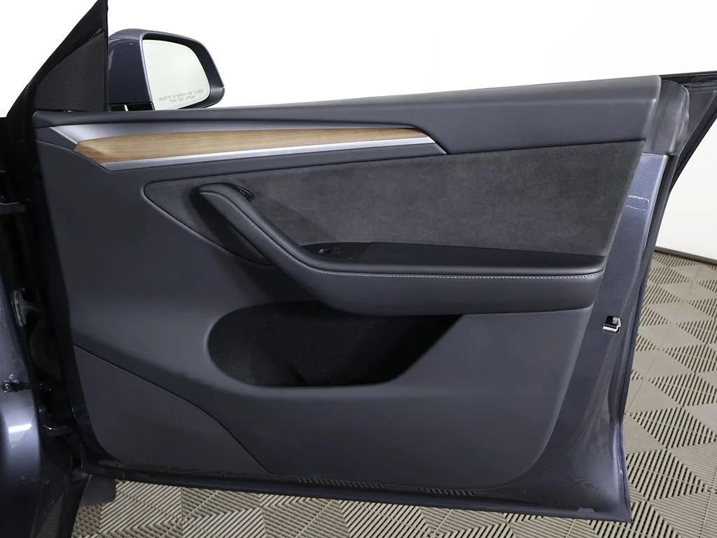 Used 2023 Deep Blue Metallic Tesla Long Range image 26