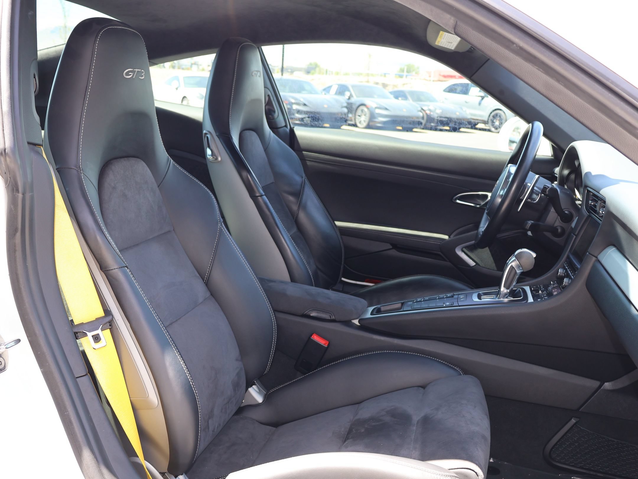 Certified Used 2014 White Porsche GT3 image 22