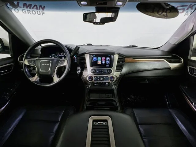 Used 2019 Silver GMC Denali image 24