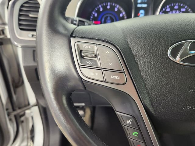 Used 2014 Silver Hyundai Base image 21