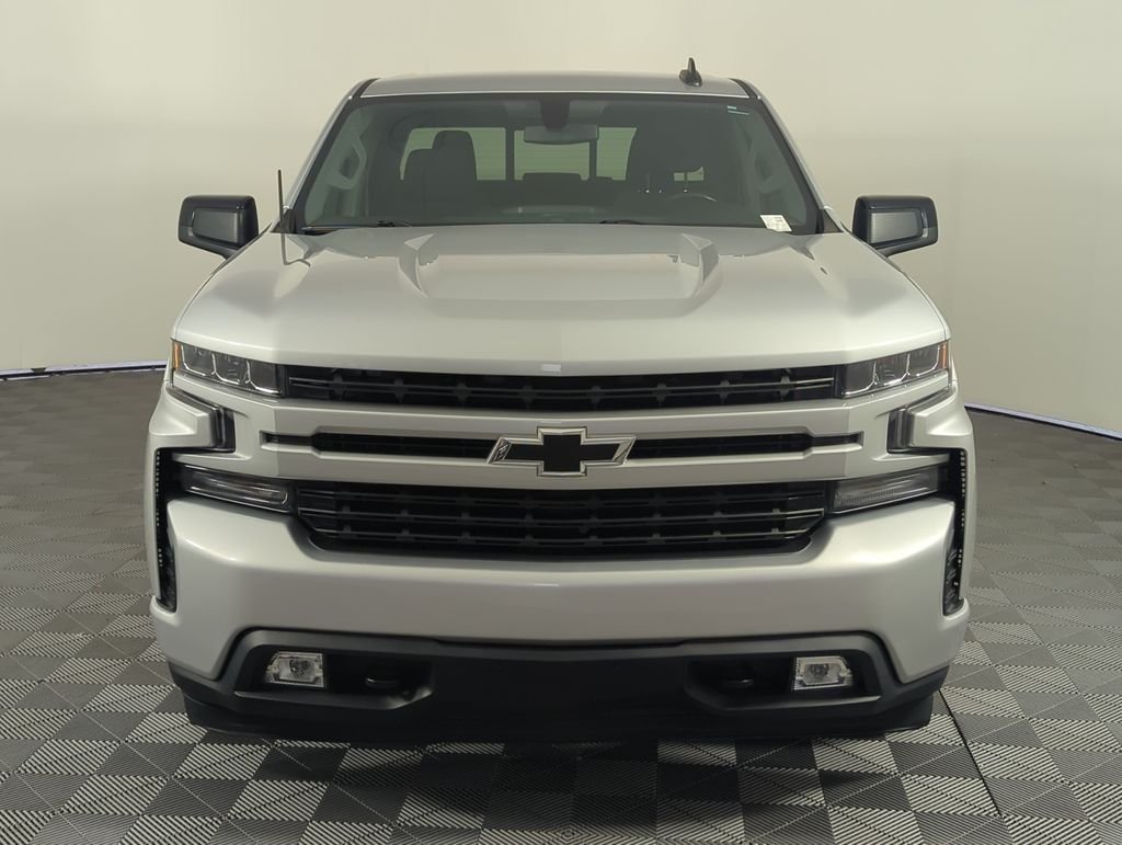 Used 2019 Silver Chevrolet RST image 9