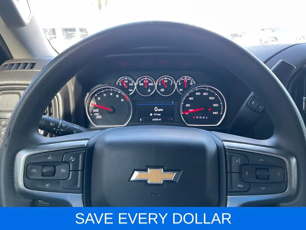 Used 2022 Black Chevrolet Custom image 7