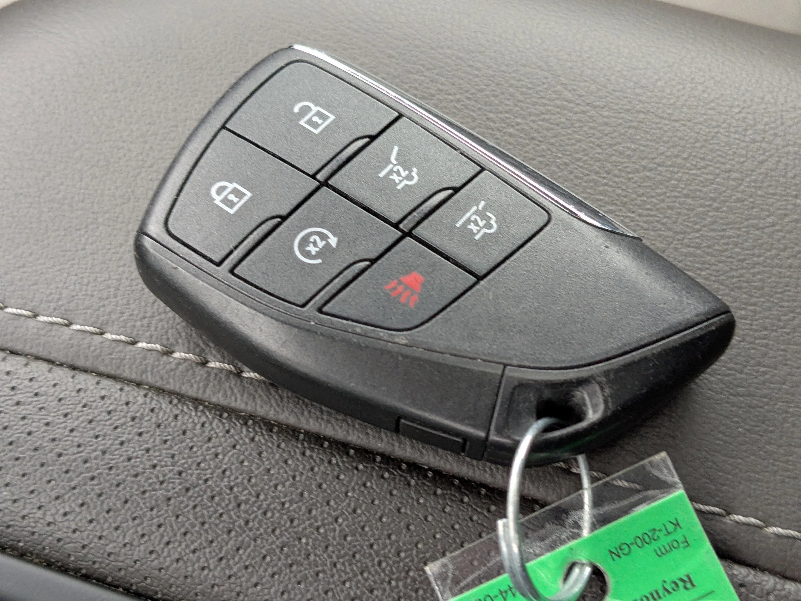 Used 2023 Onyx Black GMC SLT image 31