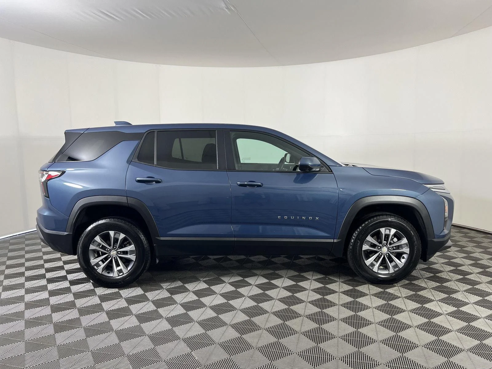 Used 2026 Lakeshore Blue Metallic Chevrolet AWD LT image 23