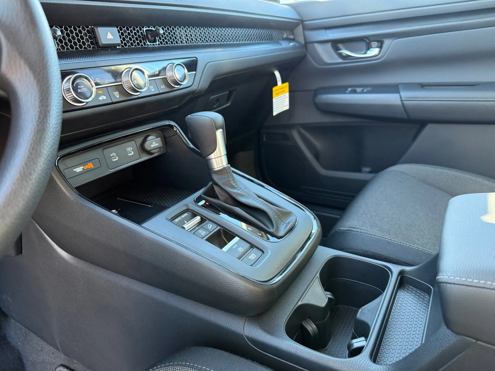 2026 Honda CR-V LX - Photo 13