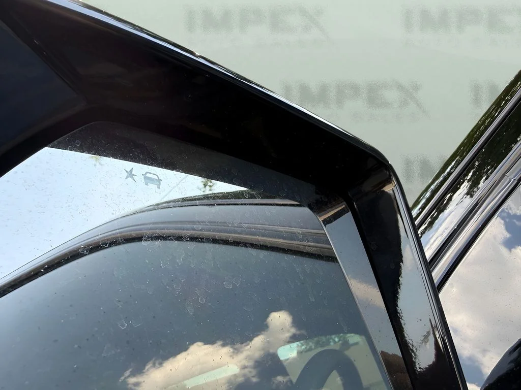 Used 2025  Chevrolet RST image 39