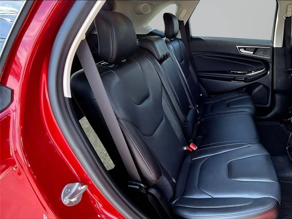 Used 2020 Red Ford Titanium image 25