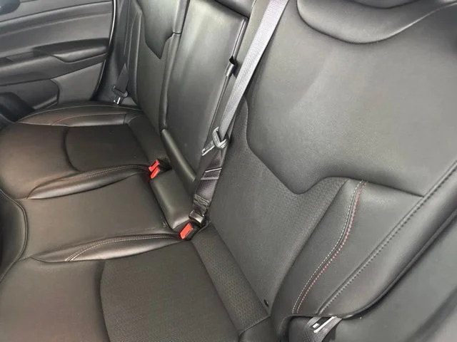 Used 2025 White Jeep Trailhawk image 24