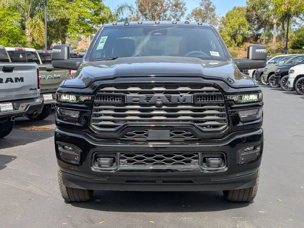 New 2026 Diamond Black Crystal Pearl-Coat Exterior Paint RAM Big Horn image 2