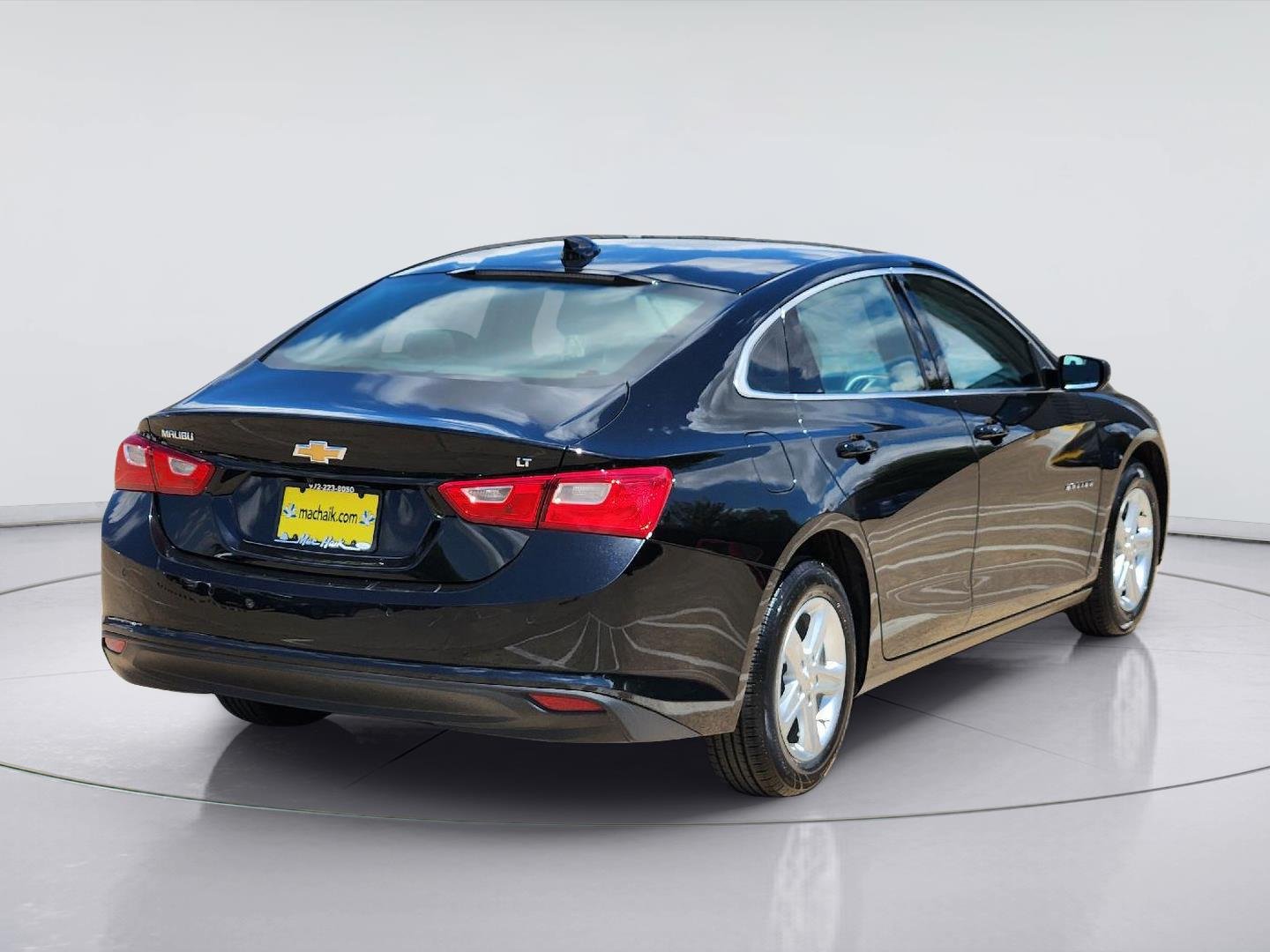 Used 2024 Mosaic Black Metallic Chevrolet LT image 6
