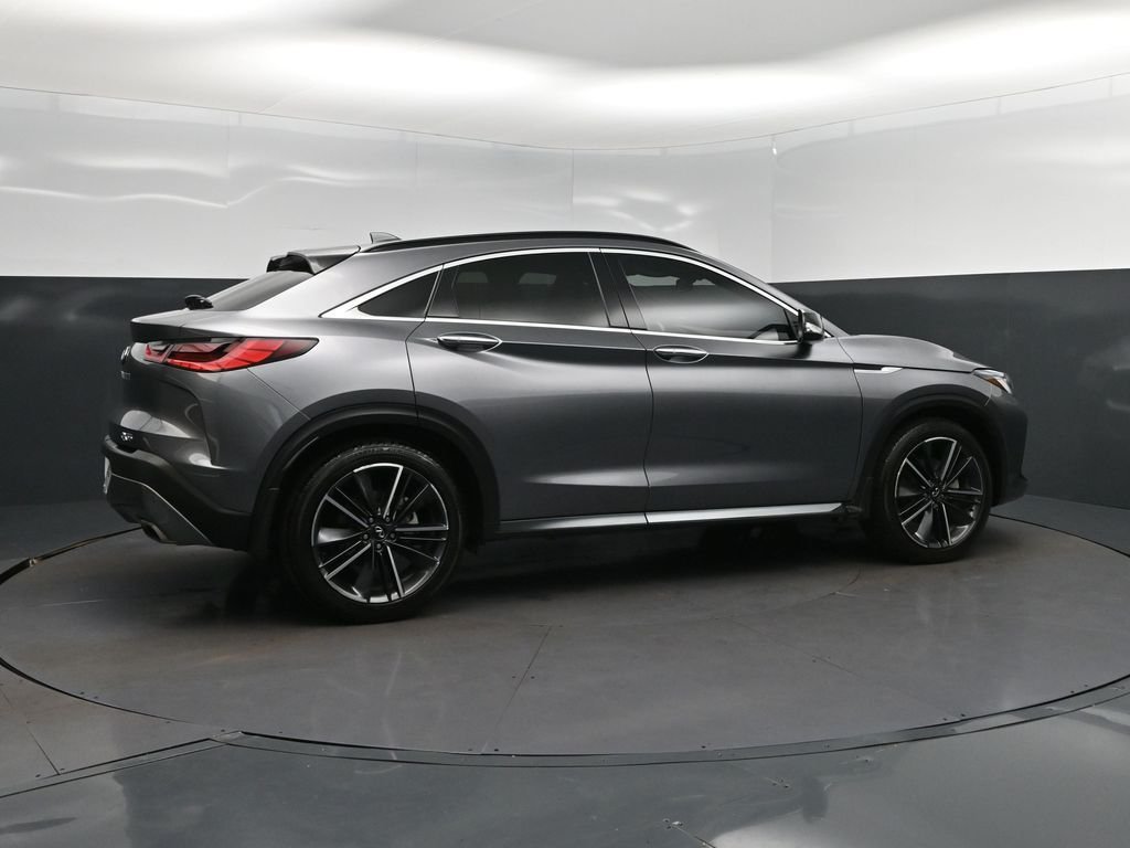 Used 2023 Gray INFINITI LUXE image 8