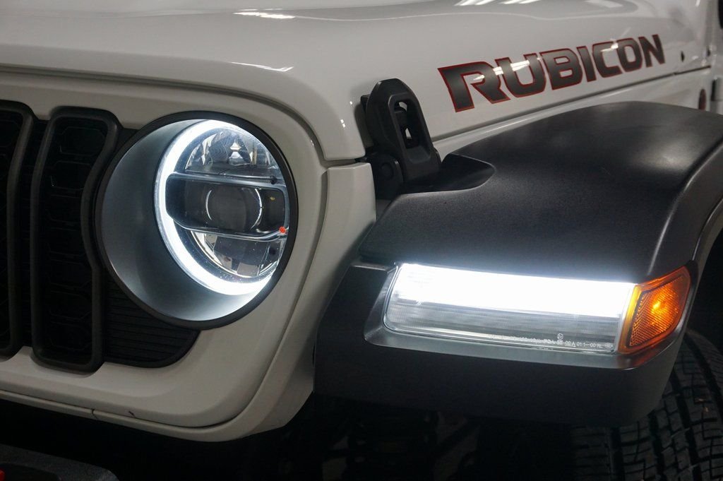 2024 Jeep Wrangler 4-Door Rubicon - Photo 47