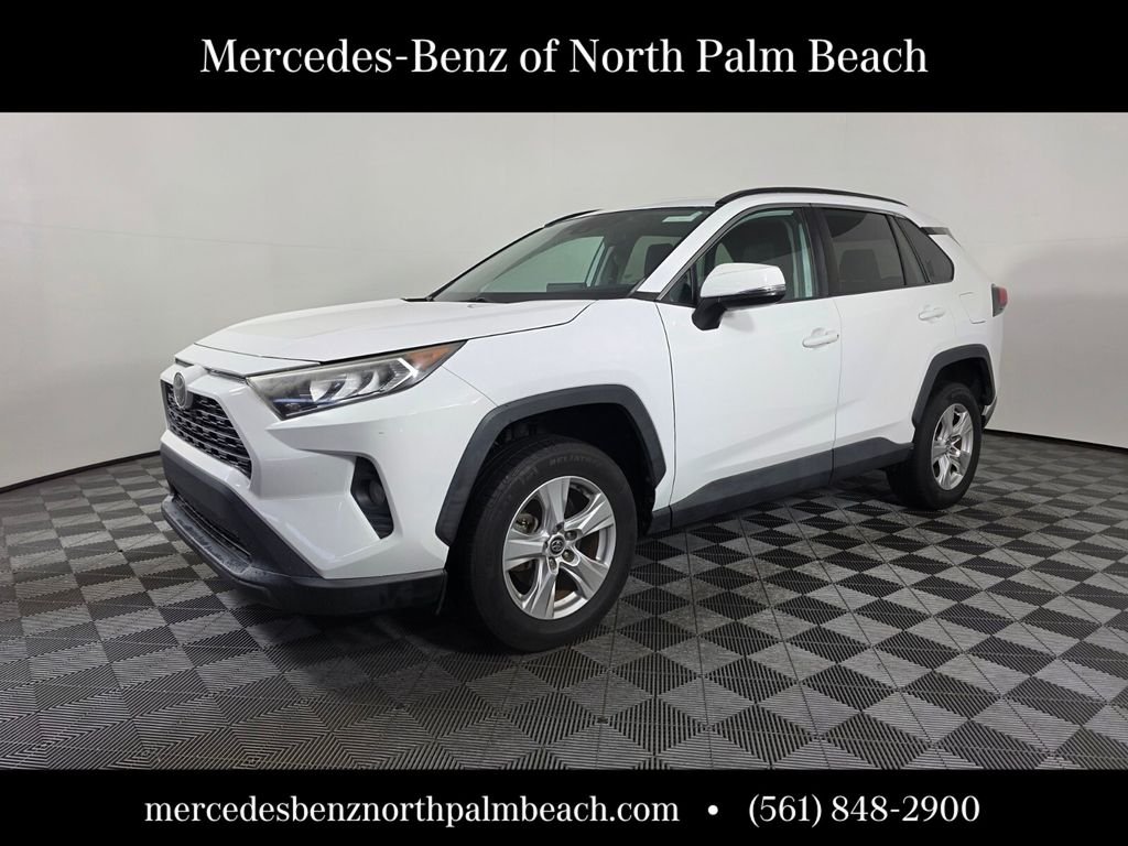 Used 2021 White Toyota XLE image 1