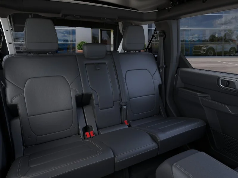 New 2026 Oxford White Ford Badlands® image 36