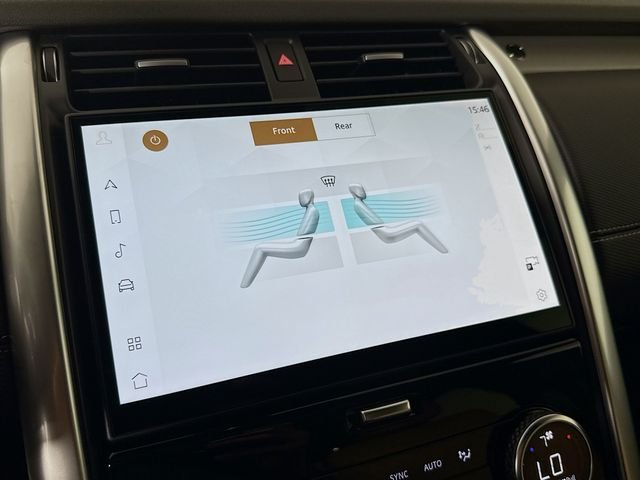 New 2026 Fuji White Land Rover Dynamic SE image 18