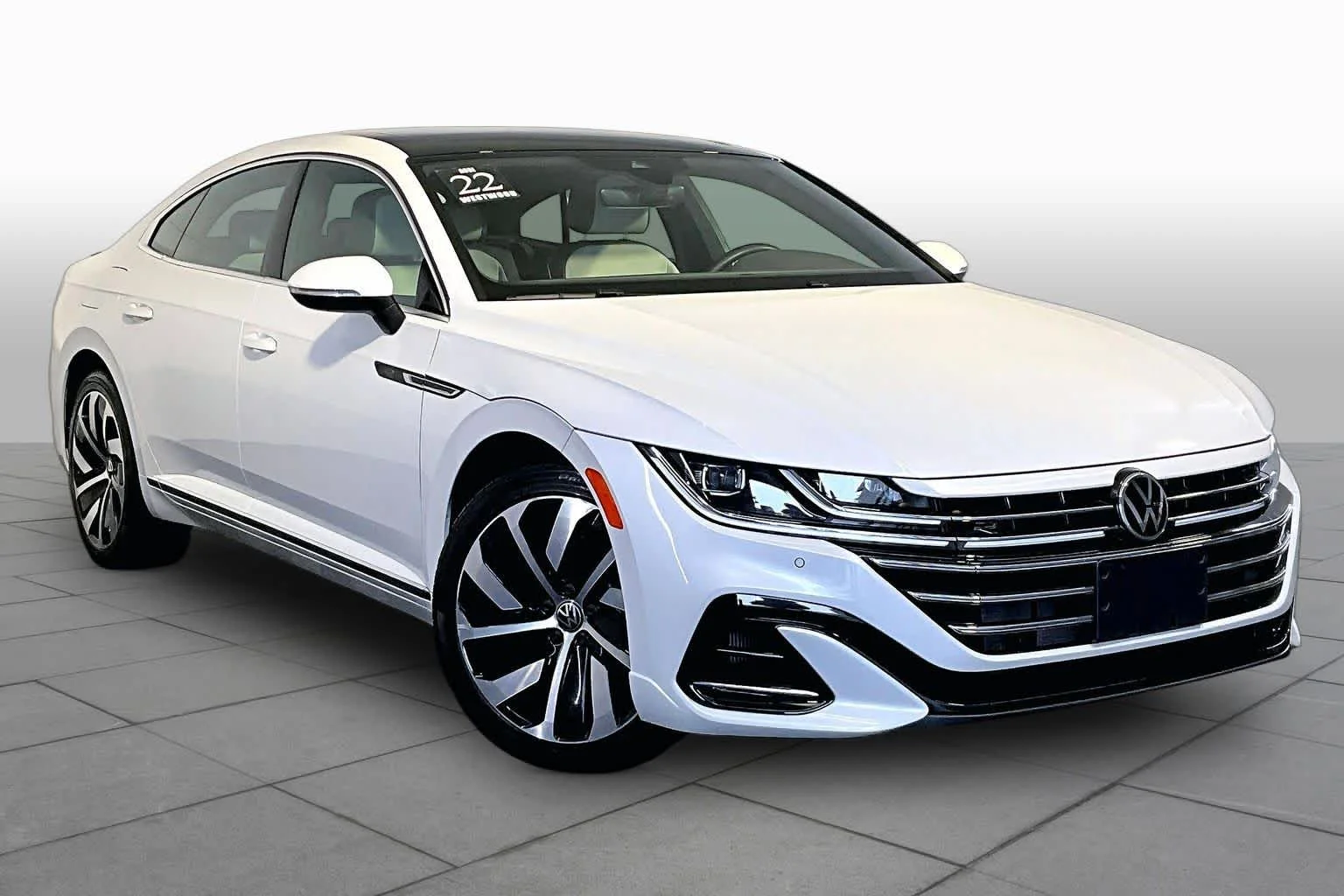 Used 2022 Oryx White Pearl Volkswagen SEL R-Line image 3