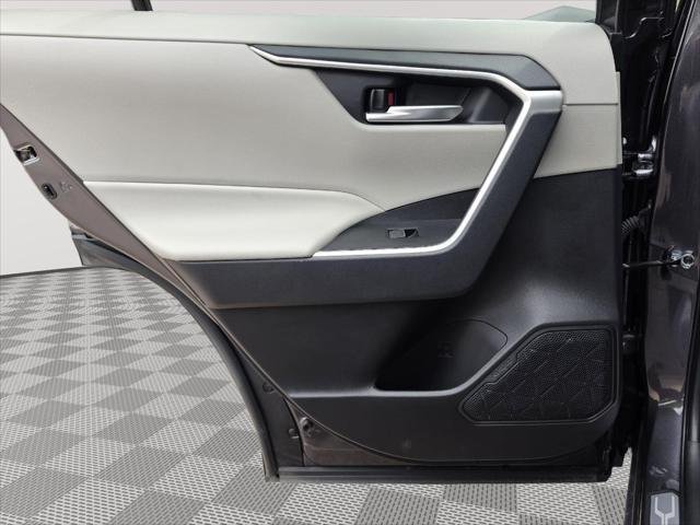 Certified Used 2024 MAGNETIC GRAY MET. Toyota  image 10