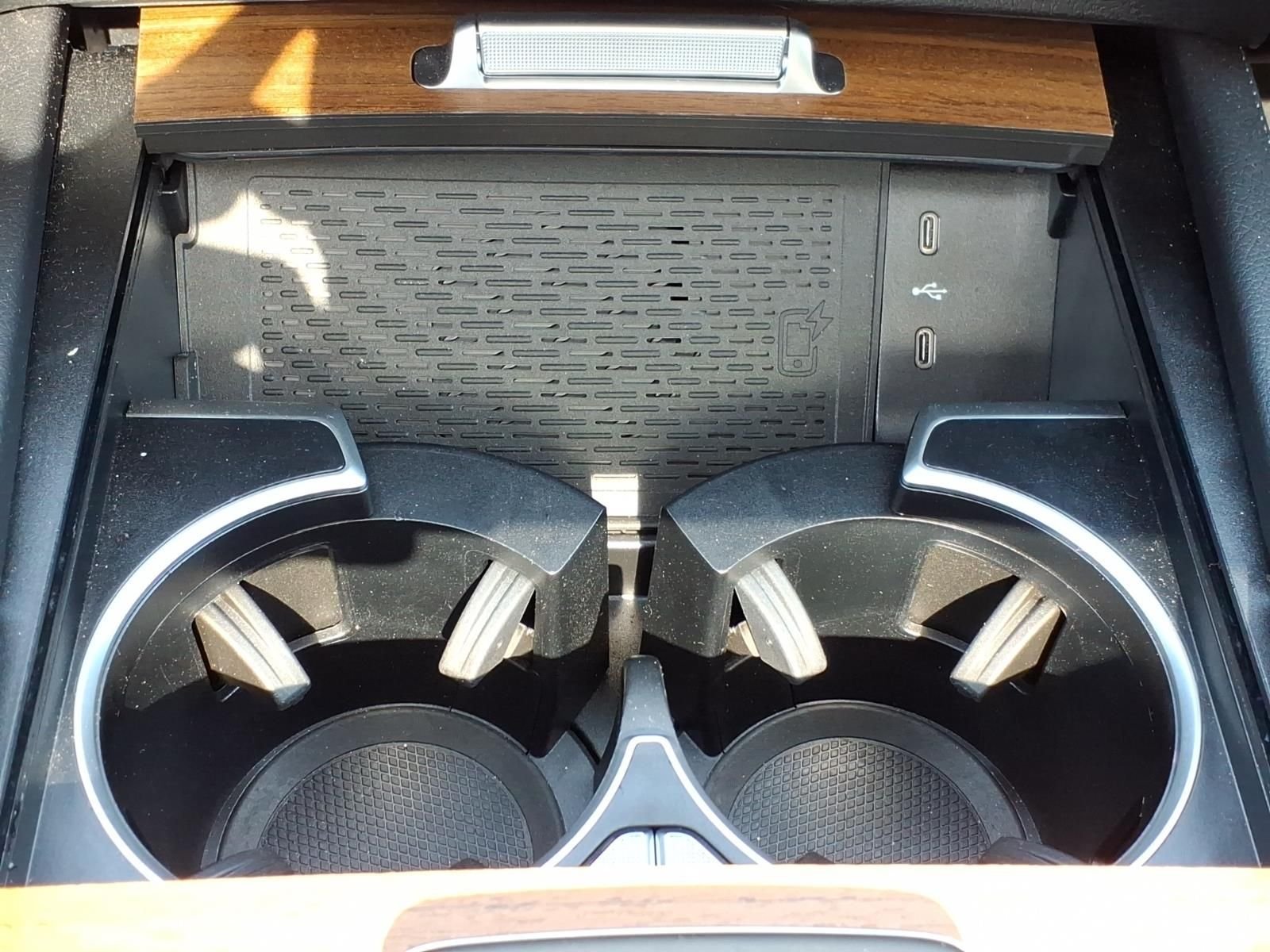 Certified Used 2025  Mercedes-Benz GLE 350 image 24
