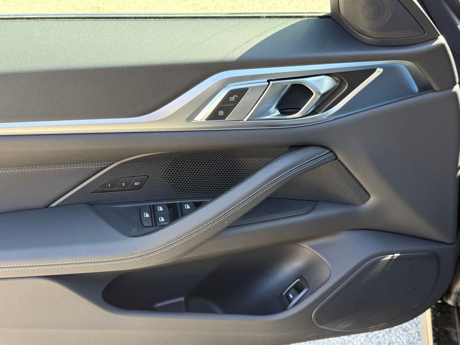 New 2026 Black Sapphire Metallic BMW eDrive40 image 20