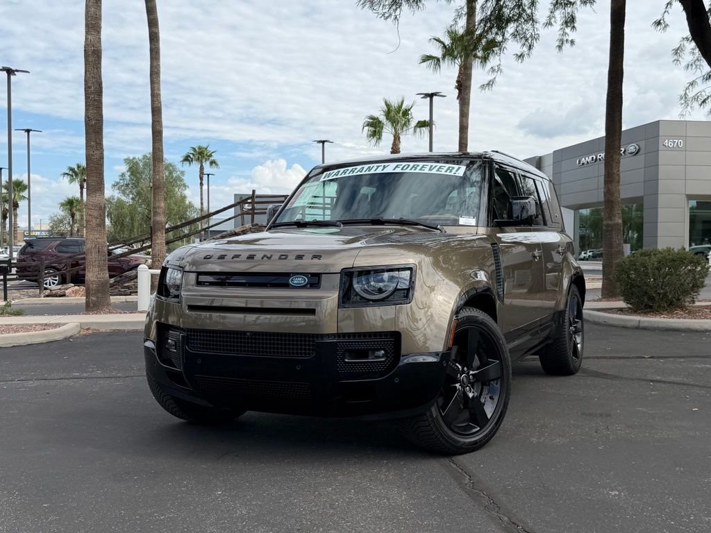 Used 2024 Brown Land Rover X-Dynamic SE image 1