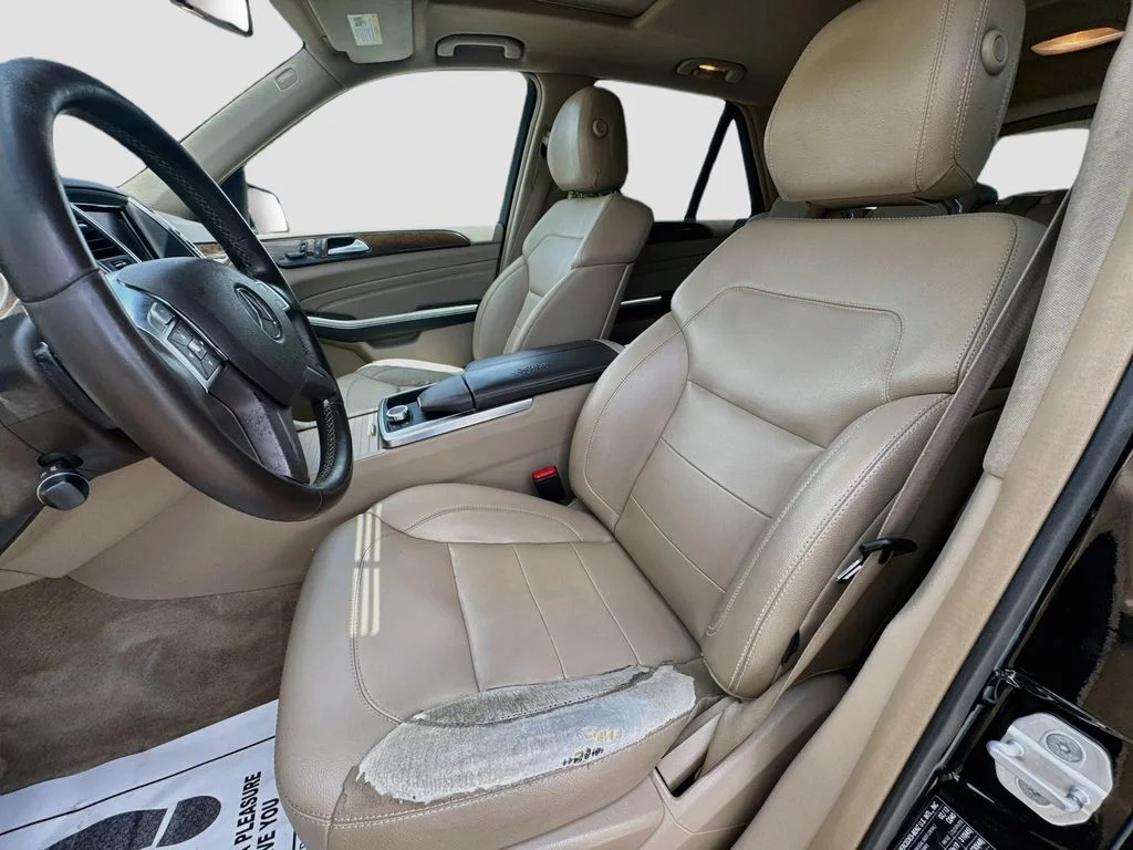 Used 2012 Black Mercedes-Benz ML 350 image 23