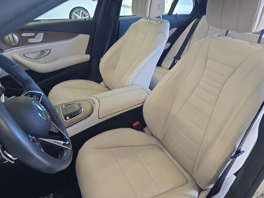 Certified Used 2022 White Mercedes-Benz E 450 image 16