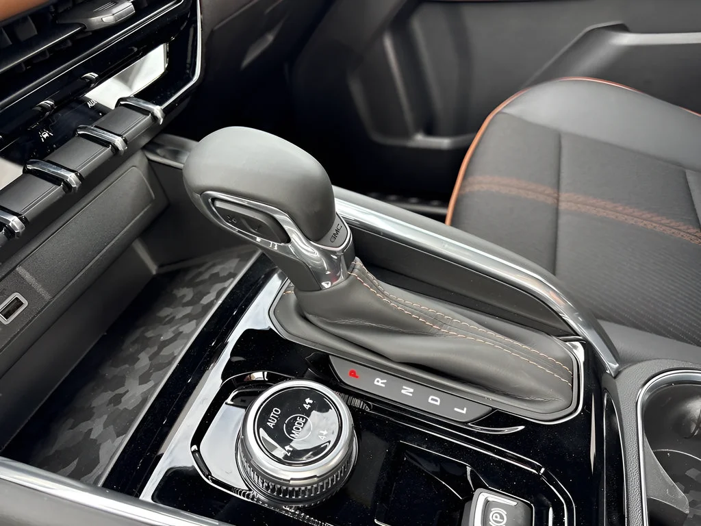 2026 GMC Canyon AT4 - Photo 30